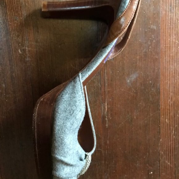 Ralph Lauren Collection diamond grey wool platform heels 7.5 - Picture 3 of 4